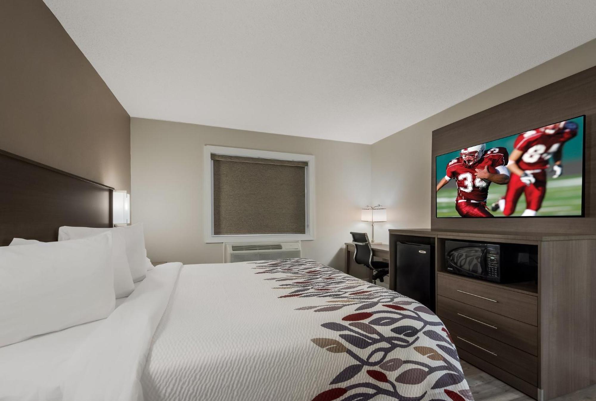 Red Roof Inn & Suites Vineland - Buena Bagian luar foto
