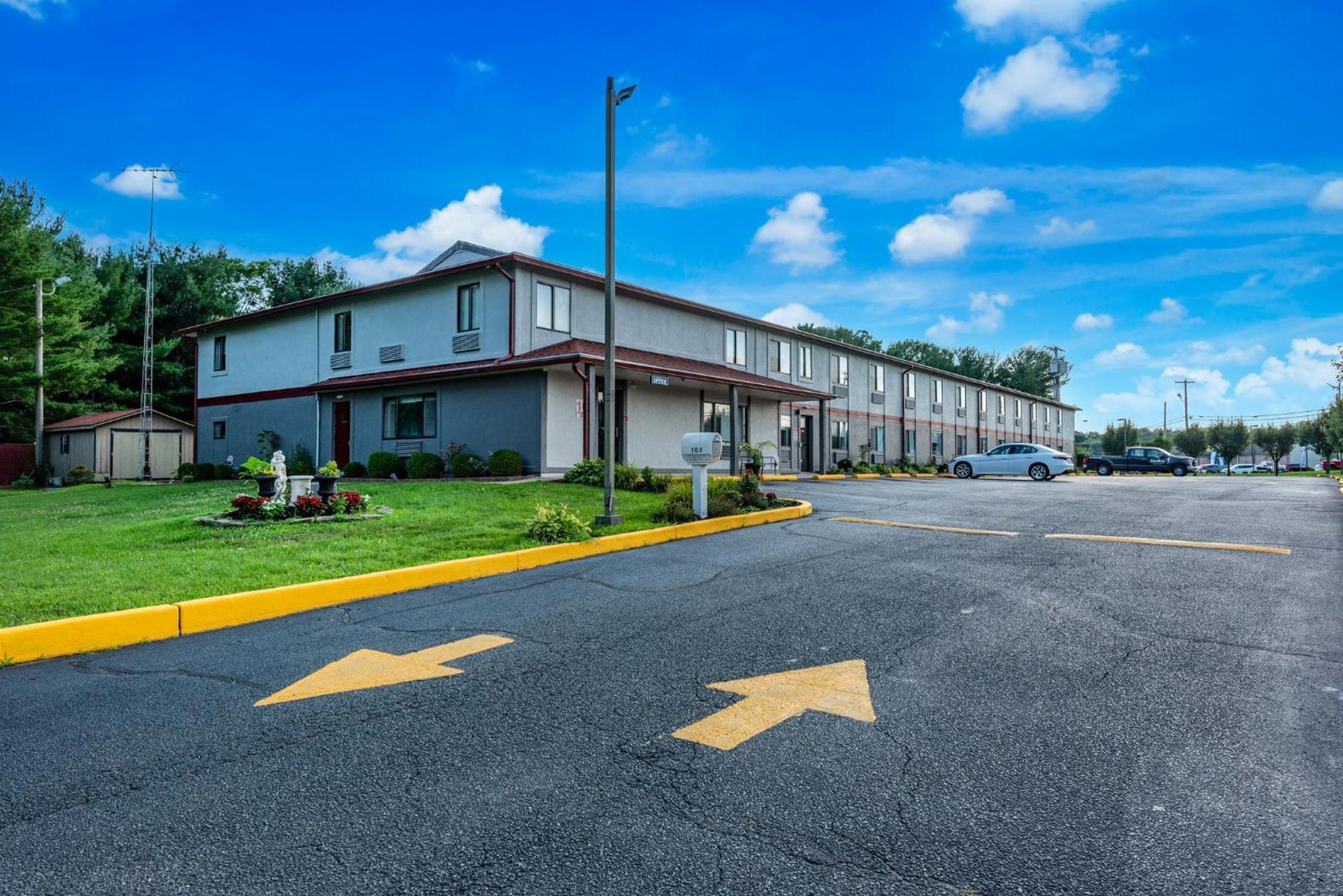 Red Roof Inn & Suites Vineland - Buena Bagian luar foto