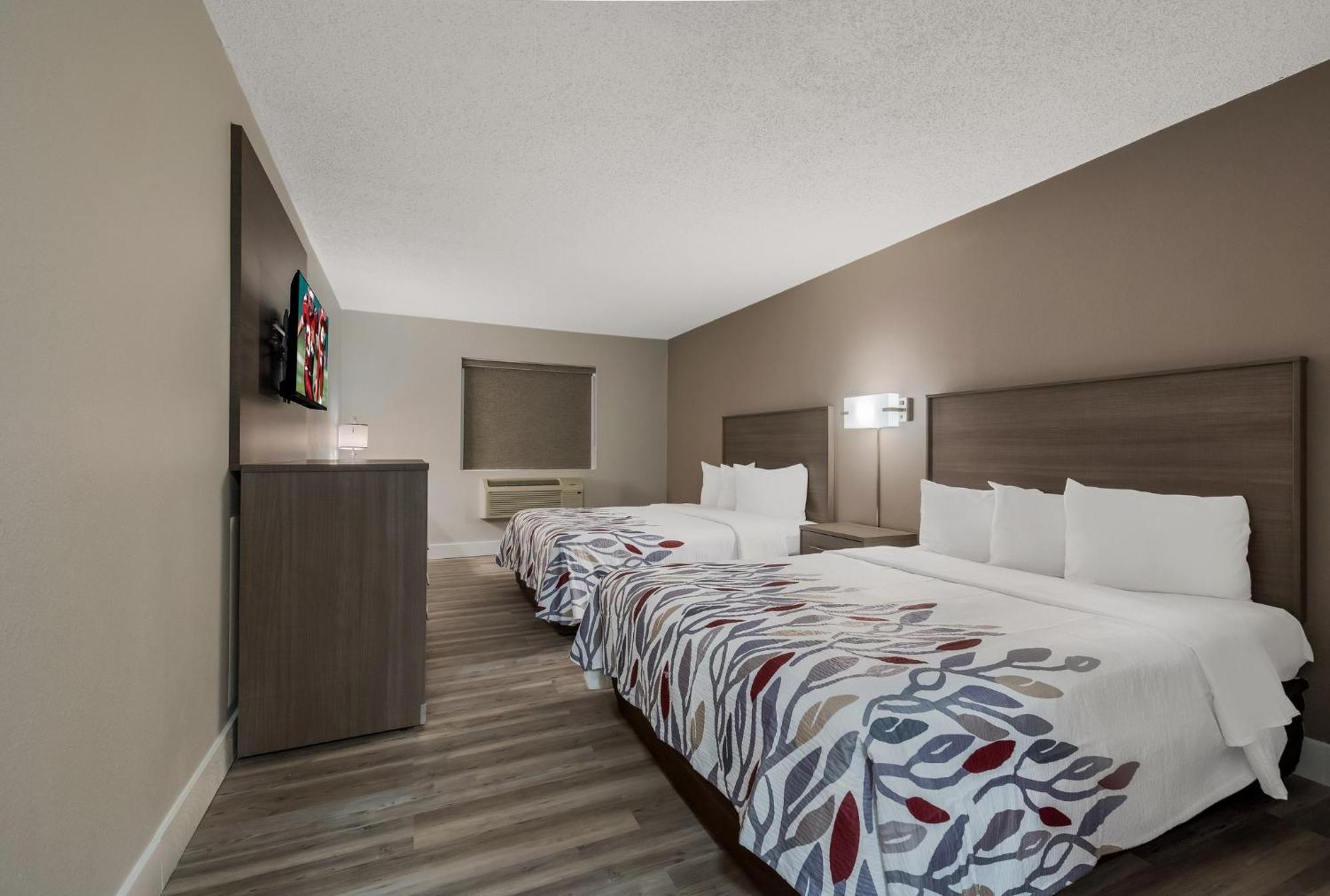 Red Roof Inn & Suites Vineland - Buena Bagian luar foto