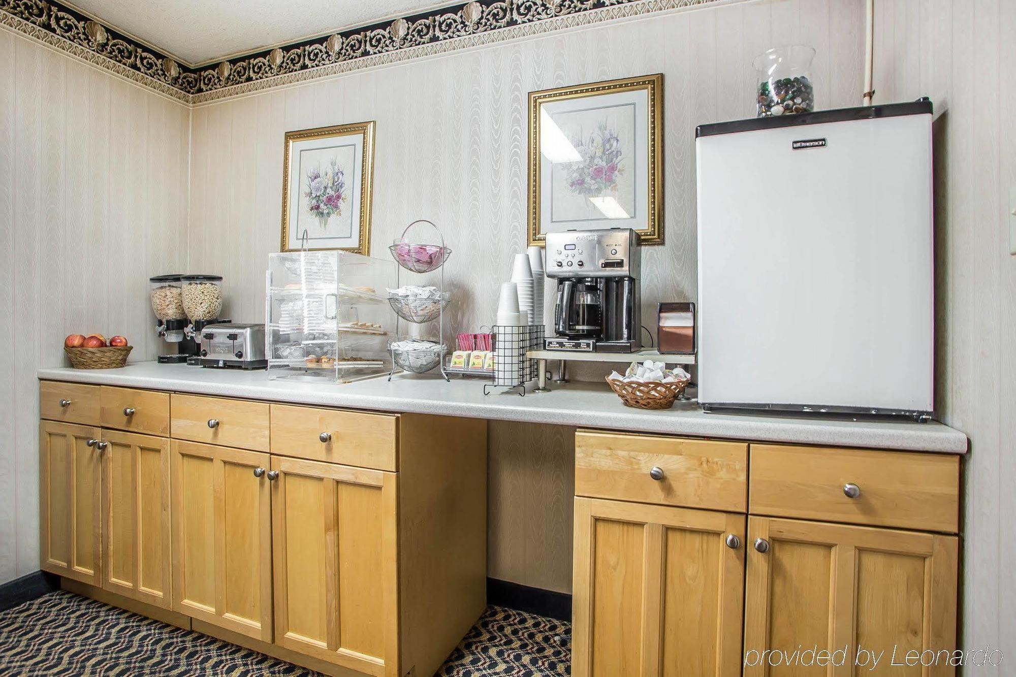 Red Roof Inn & Suites Vineland - Buena Bagian luar foto