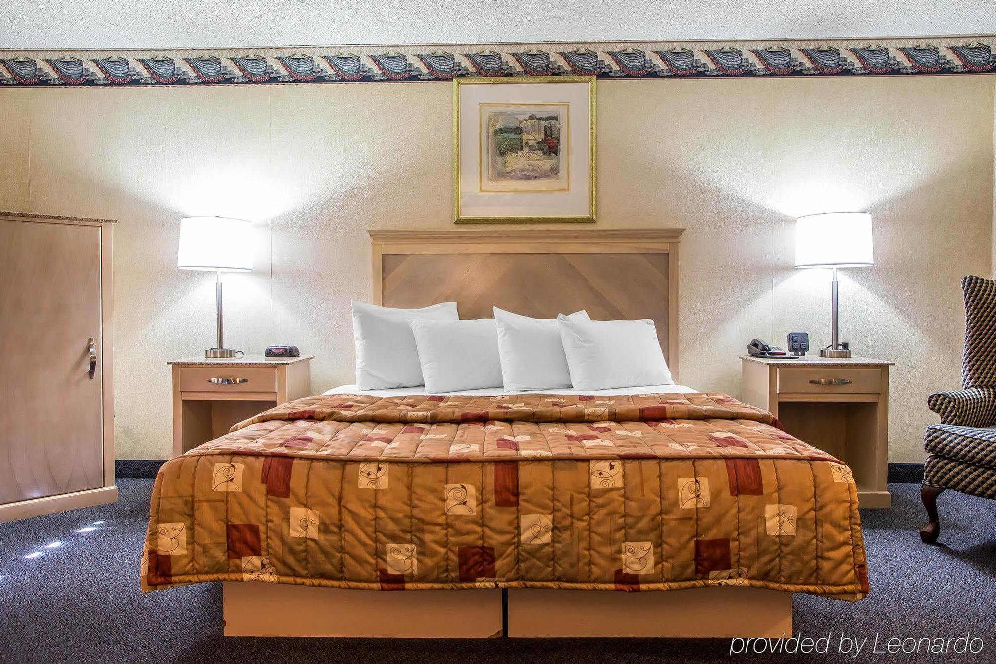 Red Roof Inn & Suites Vineland - Buena Bagian luar foto